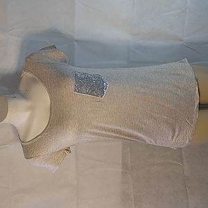 Brenda's sequin pocket Top color oatmeal size small new